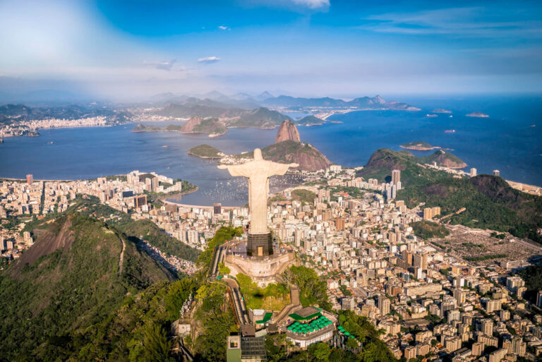Why Brazil is the Best Destination for Single Men