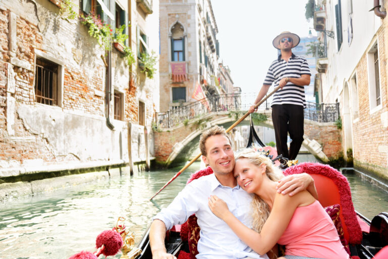 20 Best Holiday Destinations for Young Couples